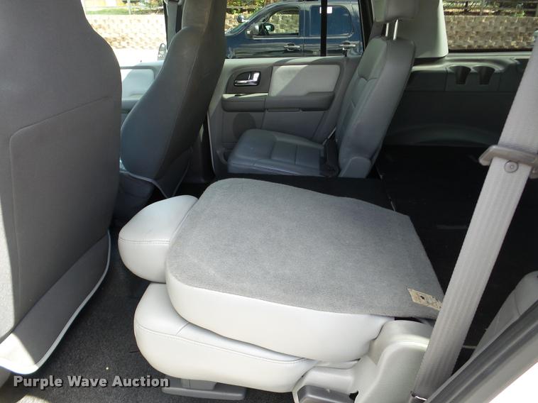 image for item DA1873 2006 Ford Expedition SUV