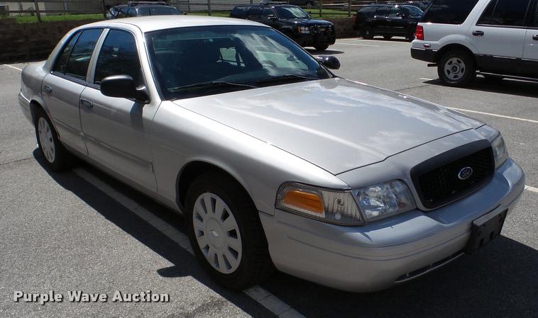 image for item DA1874 2009 Ford Crown Victoria Police Interceptor