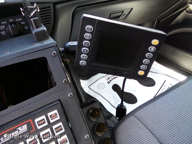 image for item DA1874 2009 Ford Crown Victoria Police Interceptor