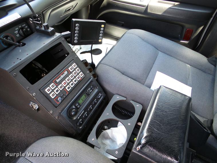 image for item DA1874 2009 Ford Crown Victoria Police Interceptor