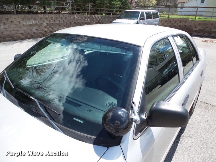 image for item DA1874 2009 Ford Crown Victoria Police Interceptor