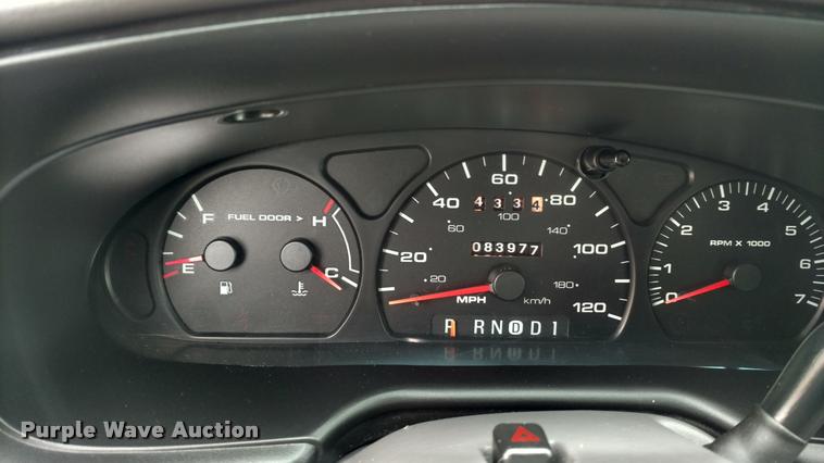 image for item DA5543 2002 Ford Taurus SE