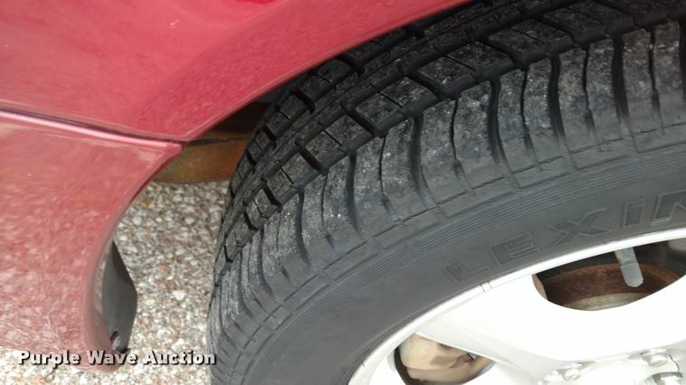 image for item DA5543 2002 Ford Taurus SE