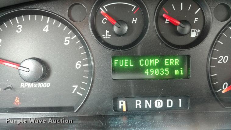 image for item DA5544 2004 Ford Taurus SE