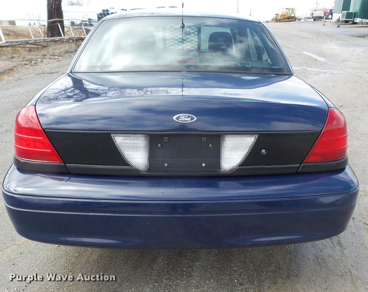 image for item DA8008 2007 Ford Crown Victoria Police Interceptor