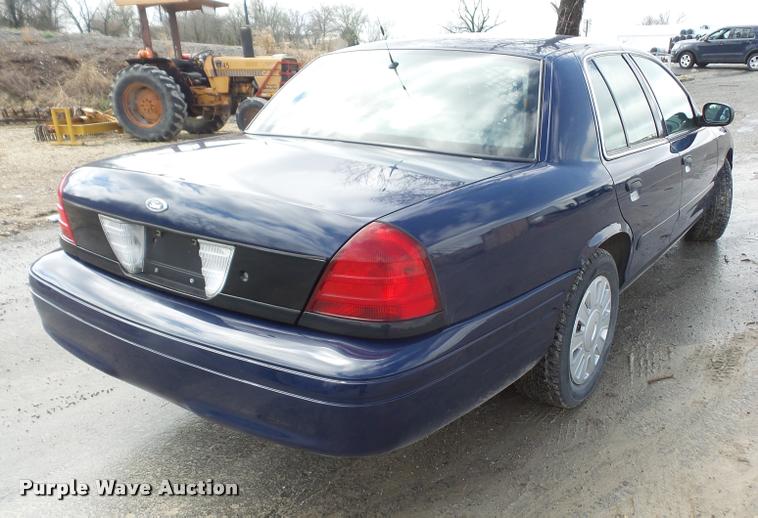 image for item DA8008 2007 Ford Crown Victoria Police Interceptor