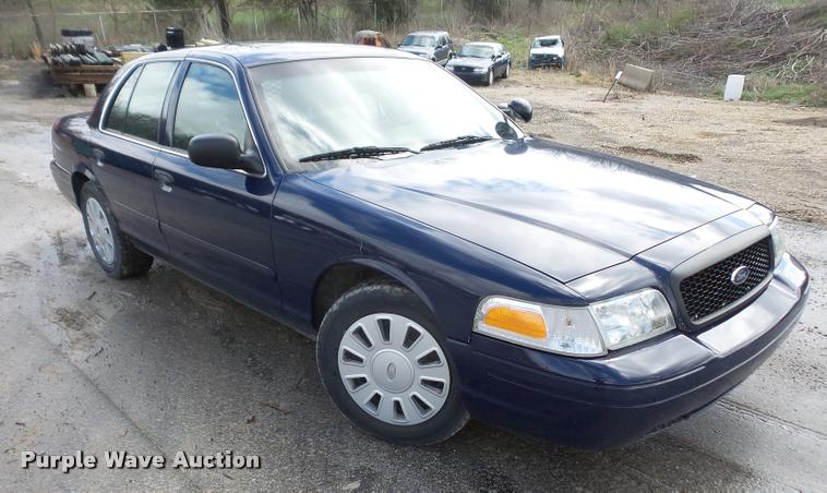 image for item DA8008 2007 Ford Crown Victoria Police Interceptor