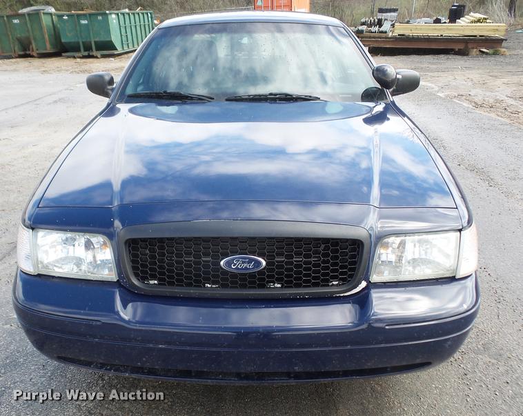 image for item DA8008 2007 Ford Crown Victoria Police Interceptor
