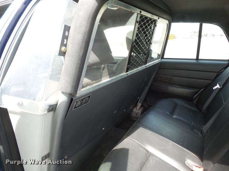 image for item DA8008 2007 Ford Crown Victoria Police Interceptor
