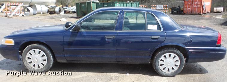 image for item DA8009 2008 Ford Crown Victoria Police Interceptor