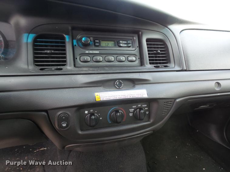 image for item DA8009 2008 Ford Crown Victoria Police Interceptor