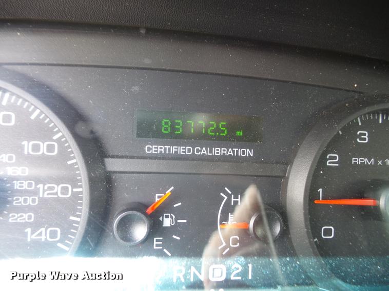 image for item DA8009 2008 Ford Crown Victoria Police Interceptor