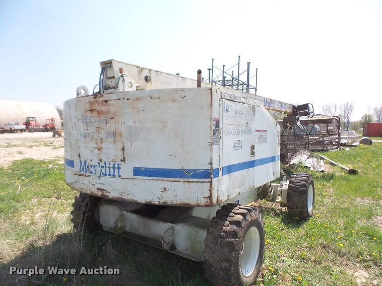 image for item DA8074 Mark Lift CH44C boom lift