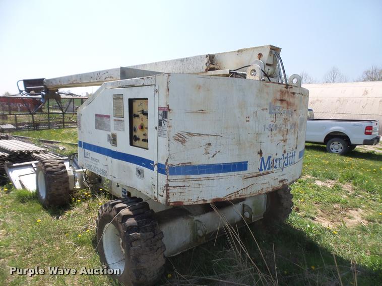 image for item DA8074 Mark Lift CH44C boom lift