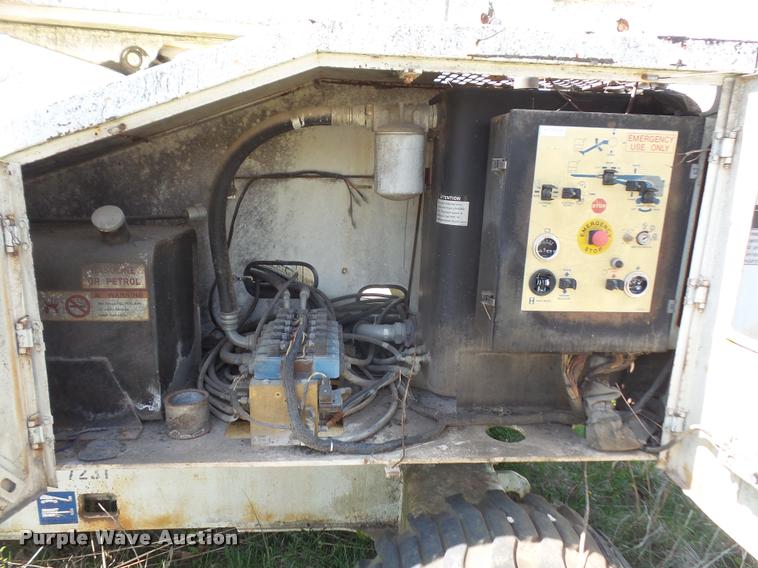 image for item DA8074 Mark Lift CH44C boom lift