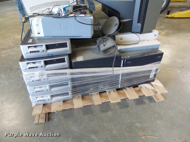 image for item DA9446 Office supplies and equipment