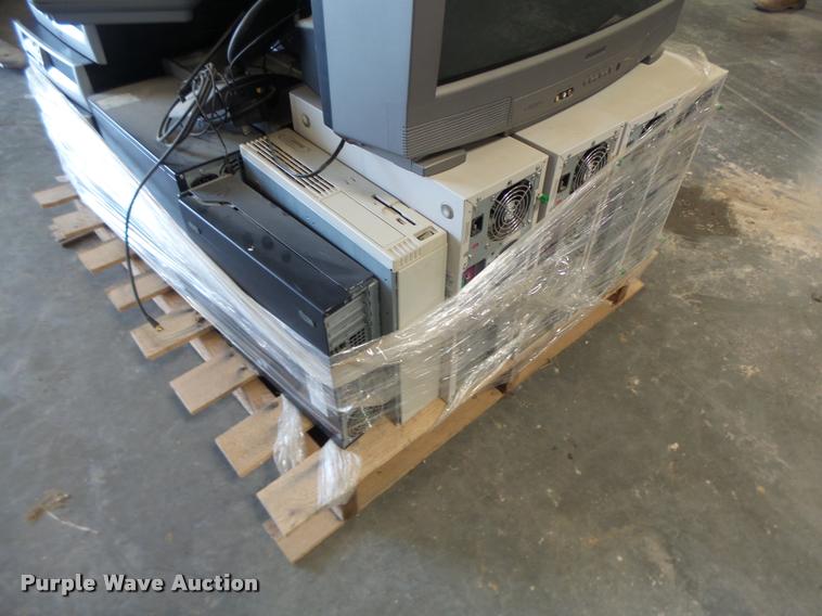 image for item DA9446 Office supplies and equipment