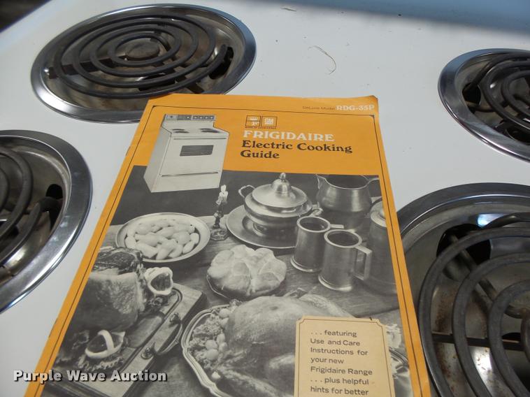 image for item DA9446 Office supplies and equipment