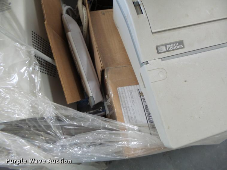 image for item DA9446 Office supplies and equipment