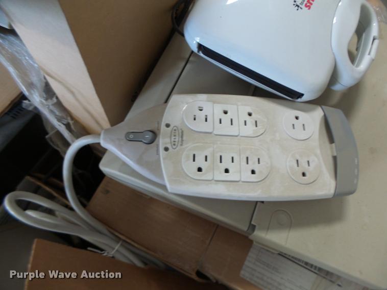 image for item DA9446 Office supplies and equipment