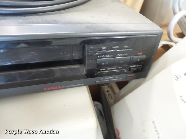 image for item DA9446 Office supplies and equipment