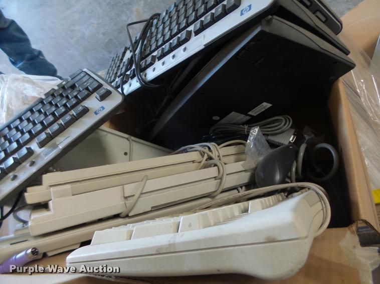 image for item DA9446 Office supplies and equipment