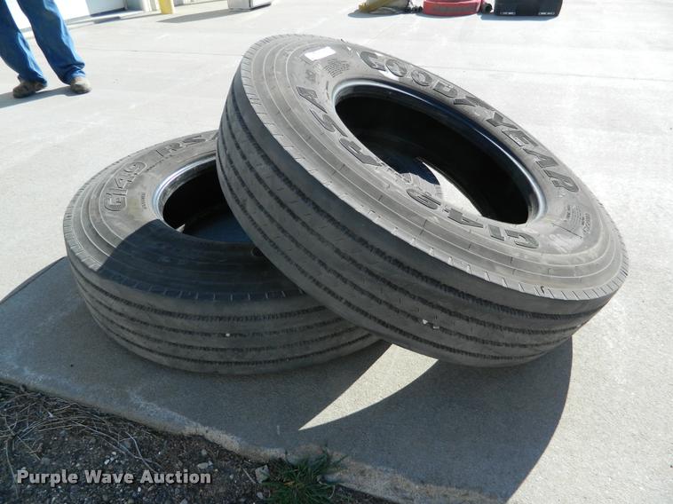 image for item DA9722 (2) Goodyear G149-RSA 11R22.5 tires