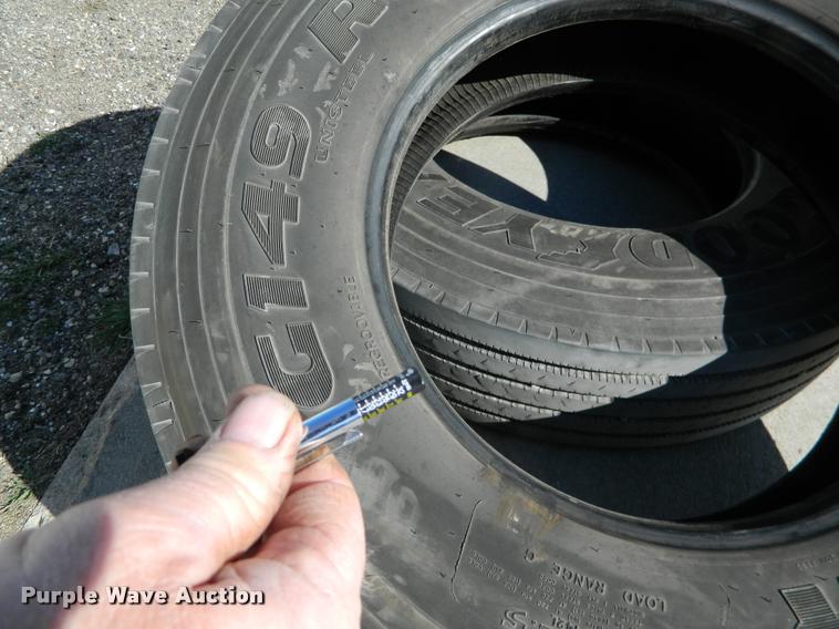 image for item DA9722 (2) Goodyear G149-RSA 11R22.5 tires