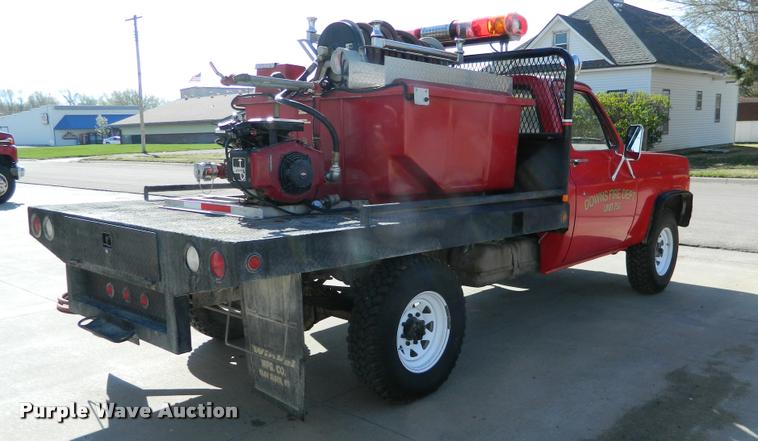 image for item DA9731 1974 Chevrolet brush fire truck