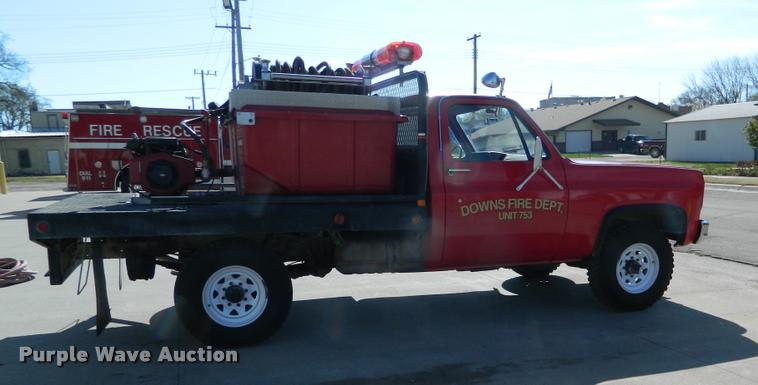 image for item DA9731 1974 Chevrolet brush fire truck