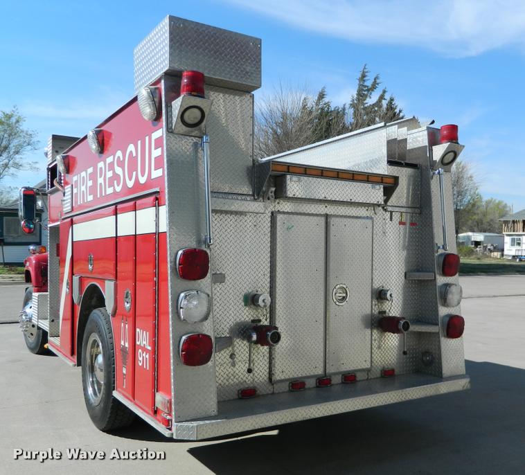 image for item DA9732 1995 GMC TopKick rescue fire truck