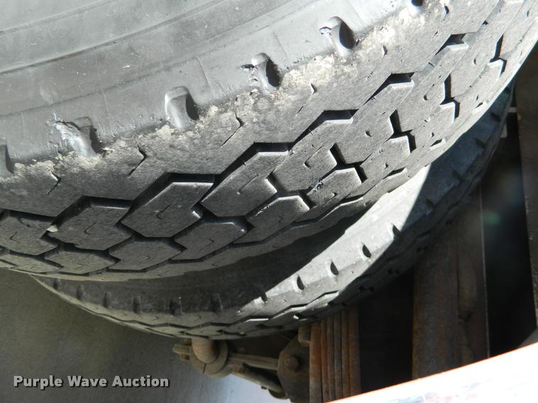 image for item DA9732 1995 GMC TopKick rescue fire truck