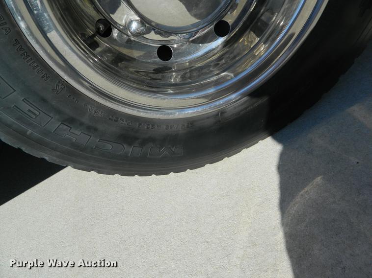 image for item DA9732 1995 GMC TopKick rescue fire truck