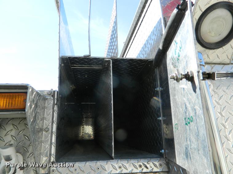 image for item DA9732 1995 GMC TopKick rescue fire truck