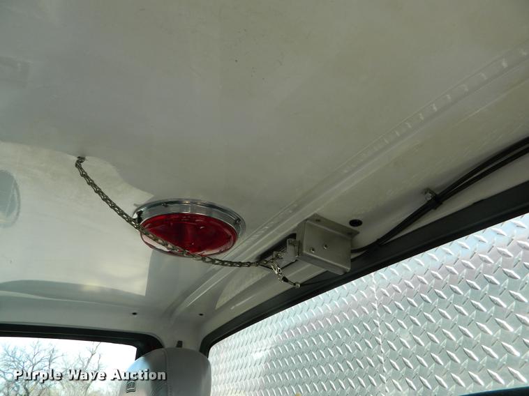 image for item DA9732 1995 GMC TopKick rescue fire truck