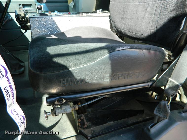 image for item DA9732 1995 GMC TopKick rescue fire truck