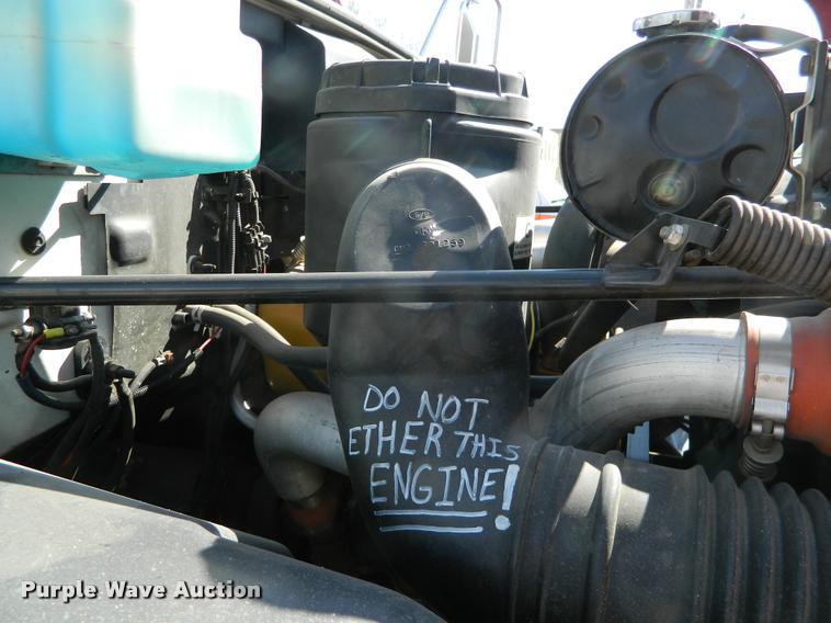 image for item DA9732 1995 GMC TopKick rescue fire truck