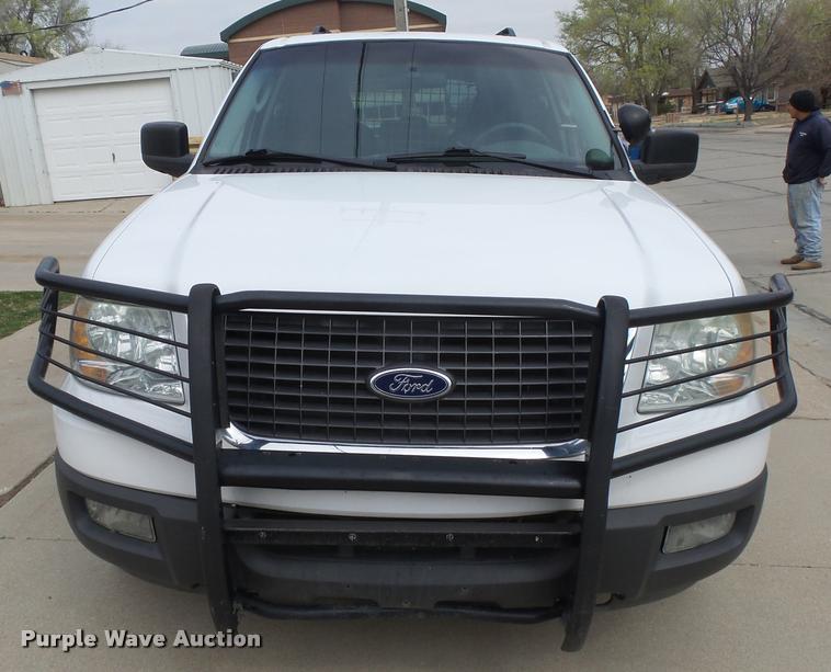 image for item DB1984 2006 Ford Expedition SUV