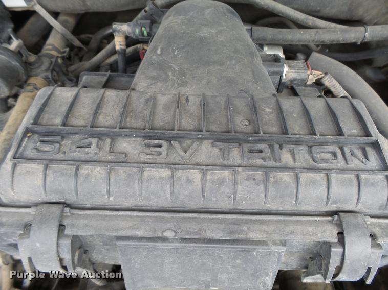 image for item DB1984 2006 Ford Expedition SUV