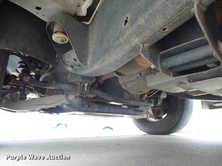 image for item DB1984 2006 Ford Expedition SUV