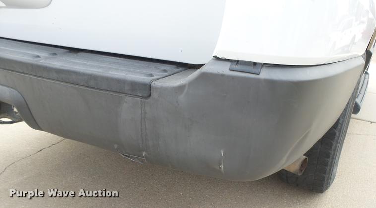 image for item DB1984 2006 Ford Expedition SUV