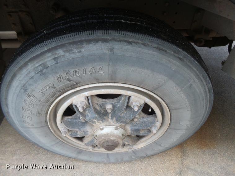 image for item DB1994 1992 Blue Bird TC2000 school bus