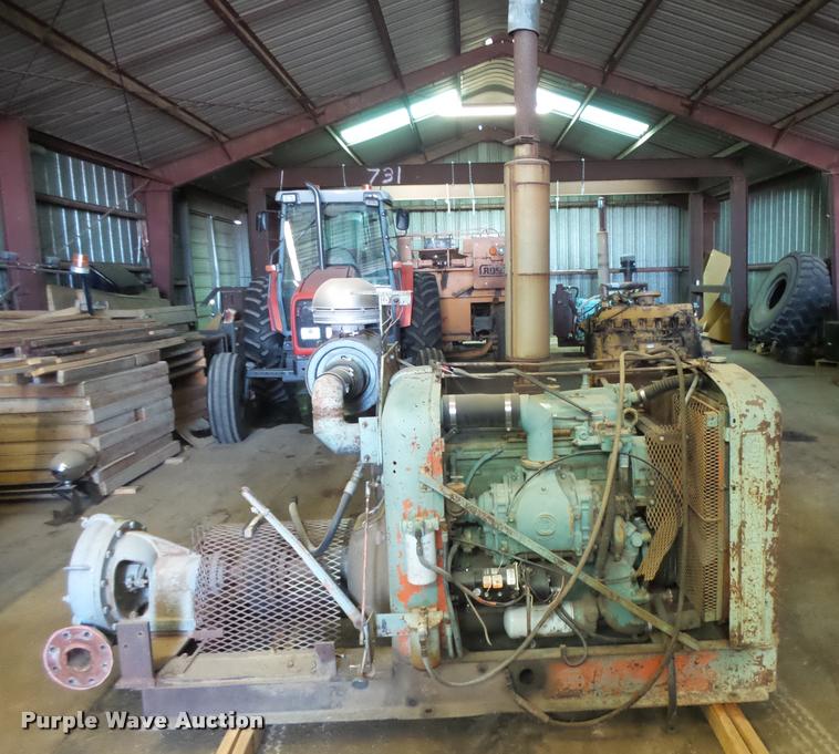 image for item DB2507 Detroit Diesel 471 four diesel engine