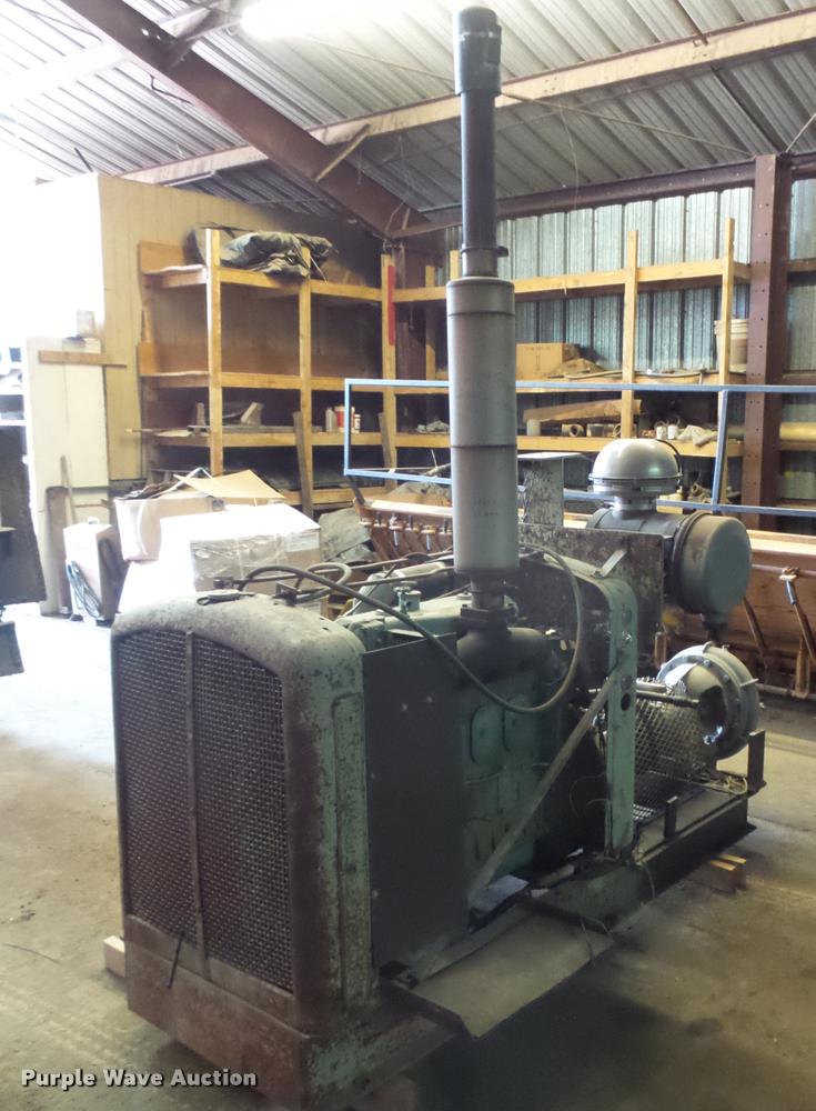 image for item DB2507 Detroit Diesel 471 four diesel engine