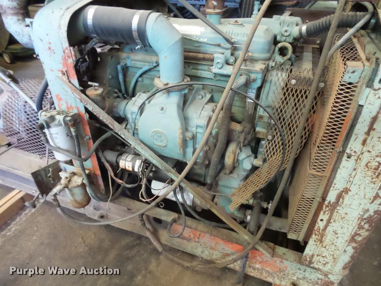 image for item DB2507 Detroit Diesel 471 four diesel engine