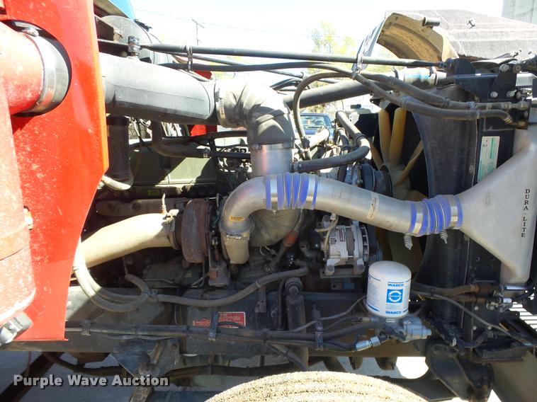 image for item DB2508 2004 Western Star 4900FA semi truck