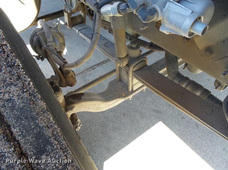 image for item DB2508 2004 Western Star 4900FA semi truck