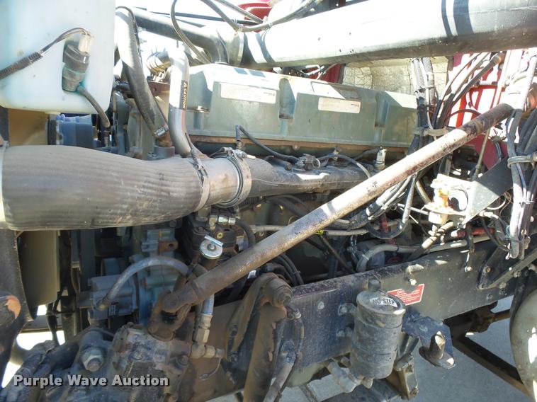 image for item DB2508 2004 Western Star 4900FA semi truck