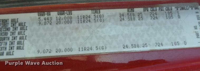 image for item DB2508 2004 Western Star 4900FA semi truck