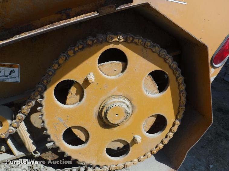 image for item DB3812 Knight Kuhn 8118 Pro Twin Slinger manure spreader